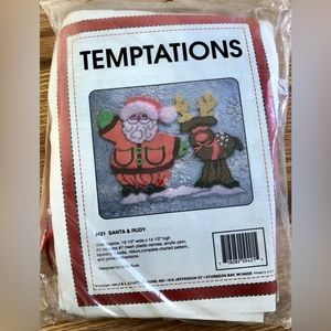 Temptations Santa and Rudy Plastic Canvas Kit #9421 NOS 19.5" x 14.5"